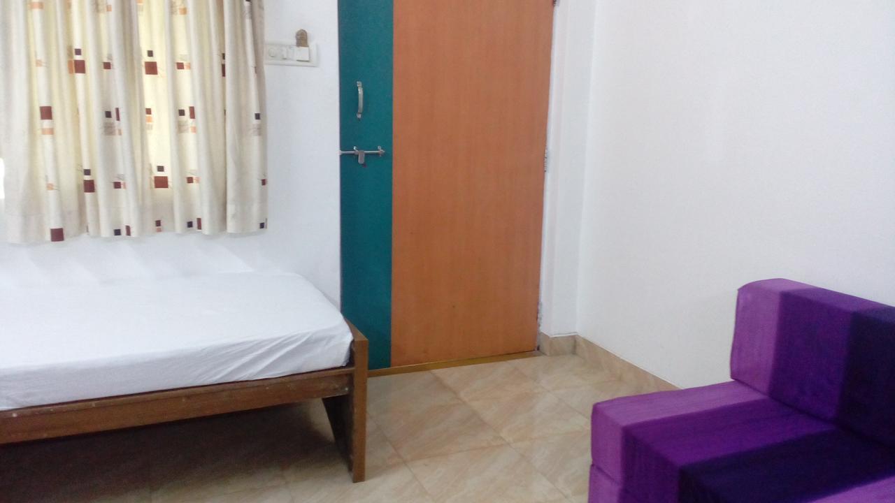 Hotel Rajdhani Lonavala Extérieur photo